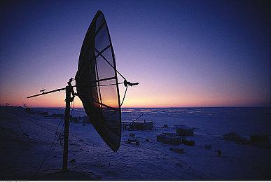 磁带式未来主义《午夜机器人》面向PC＆XS公布